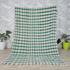 5,2x7,6 FT Authentic old Berber blanket -HAIK VINTAGE hand-woven Moroccan blanket-unique- boho- old fabric  160x232 cm