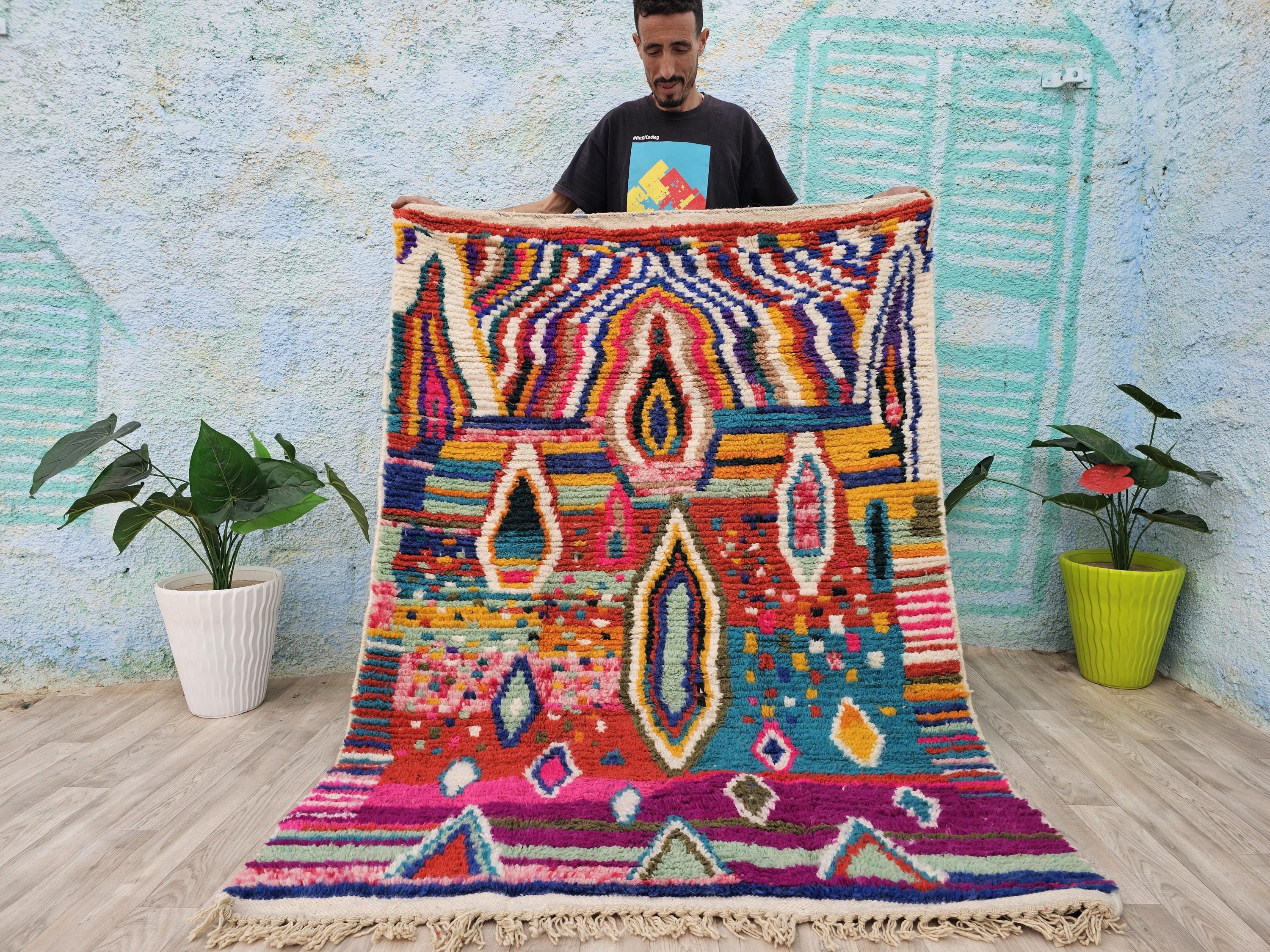 Handmade Moroccan Wool Rug: Colorful Berber Design