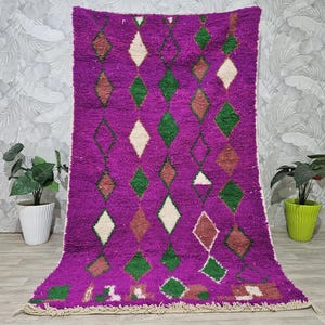 Handmade Moroccan Wool Rug: Bohemian Decor, Geometric Design