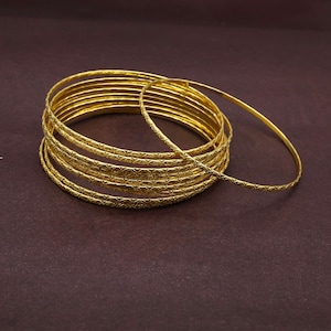 Women&#39;s Gold Set Of 9 Bangles, Thin Gold filled bangle, Stackable Bangle For Women, Minimalist bangle, New arrival bangles, Hammered Bangle,