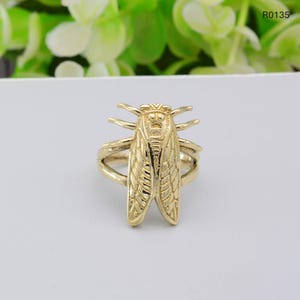 Gold Brass Cicada Ring: Boho Nature-Inspired Jewelry,
