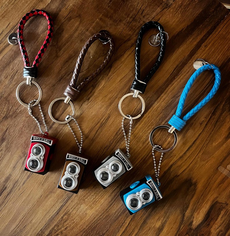 Mini Double Reflex Camera Toy Cool Gadgets Fun Keychain Light & Sound ...
