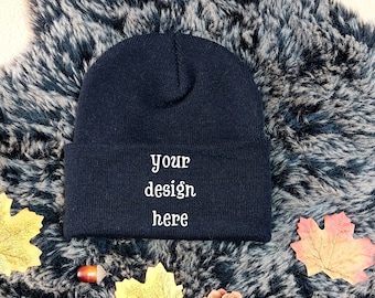 Black knit beanie mockup, accessoires mockup , beanie mockup, hat mockup, cap mockup, winter mockup, christmas mockup, model mockup,