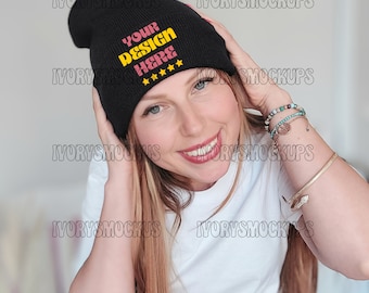 black knit beanie mockup, accessories mockup , beanie mockup, hat mockup, cap mockup, winter mockup, christmas mockup, model mockup,