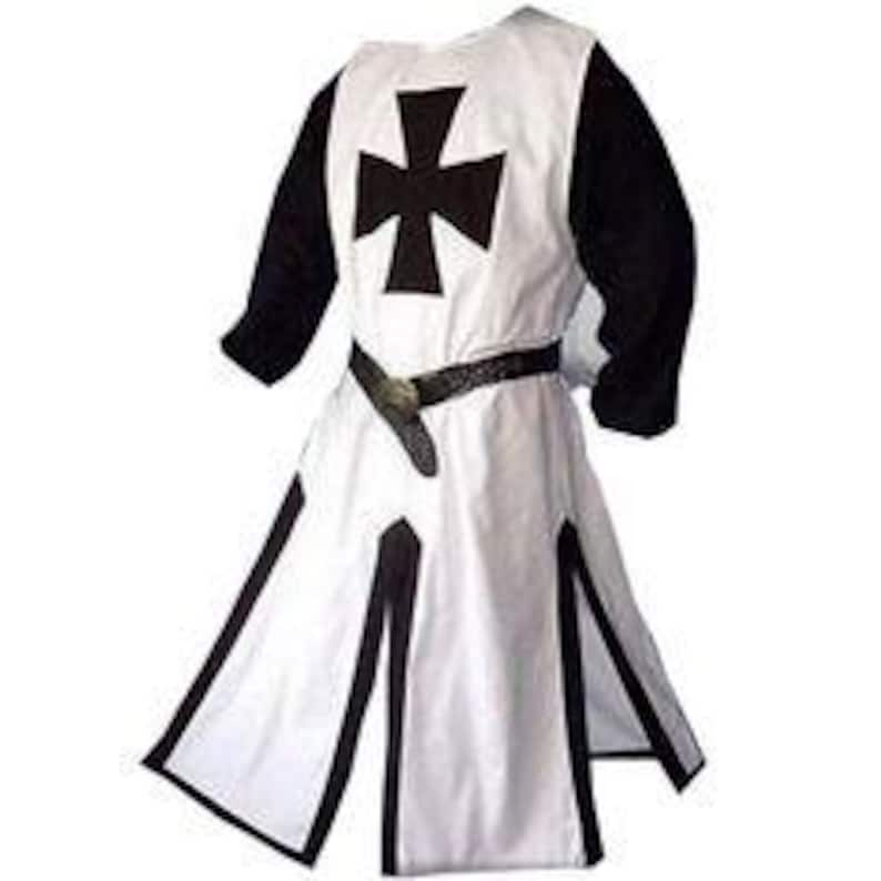 Medeltida svart tempelriddare helkroppsrustning – Cosplay, lajv och Halloweenkostym – Helkroppsrustning i svart stål, present till honom Templar Cloak