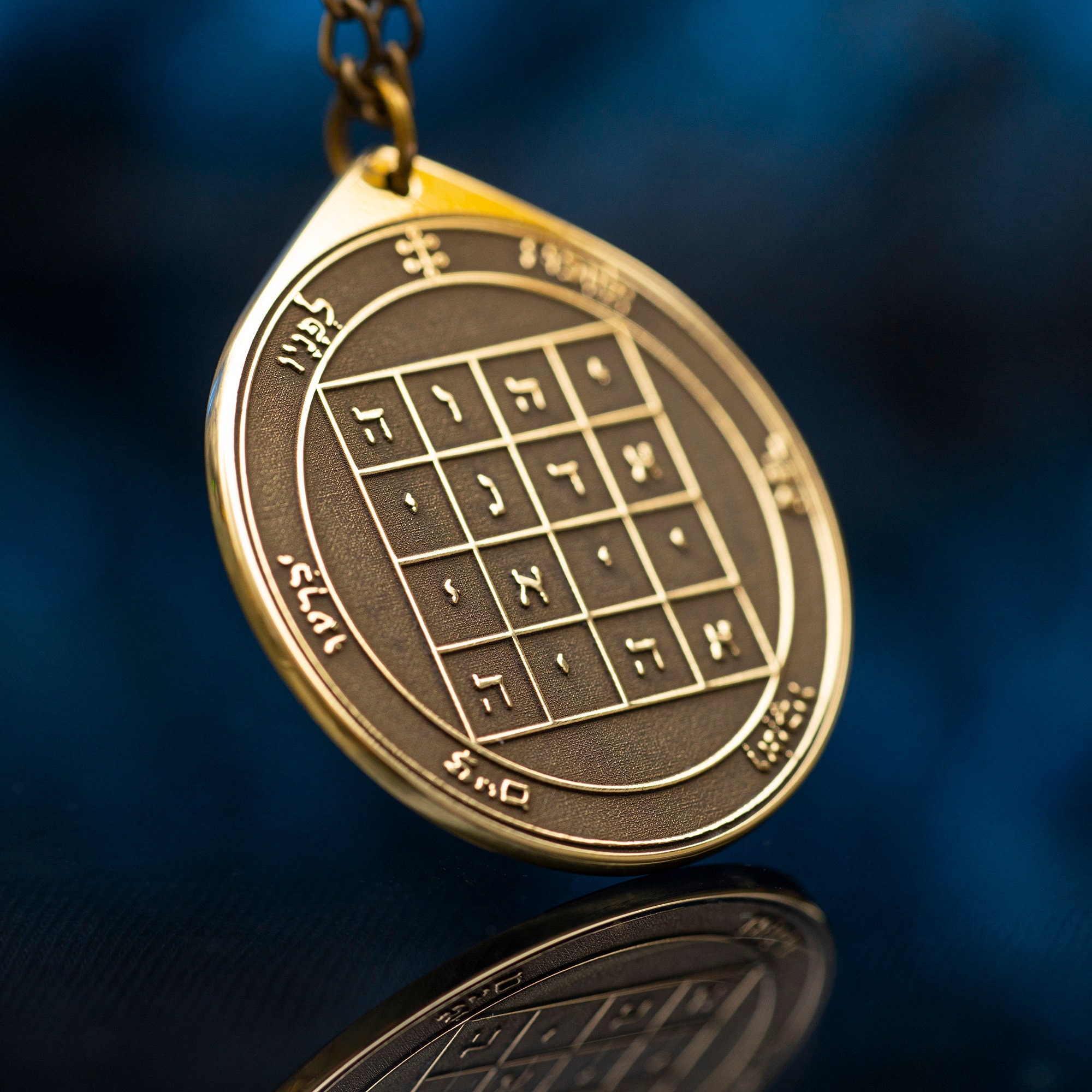 King Solomon Seal 26. Bends People to Owner's Wishes. The