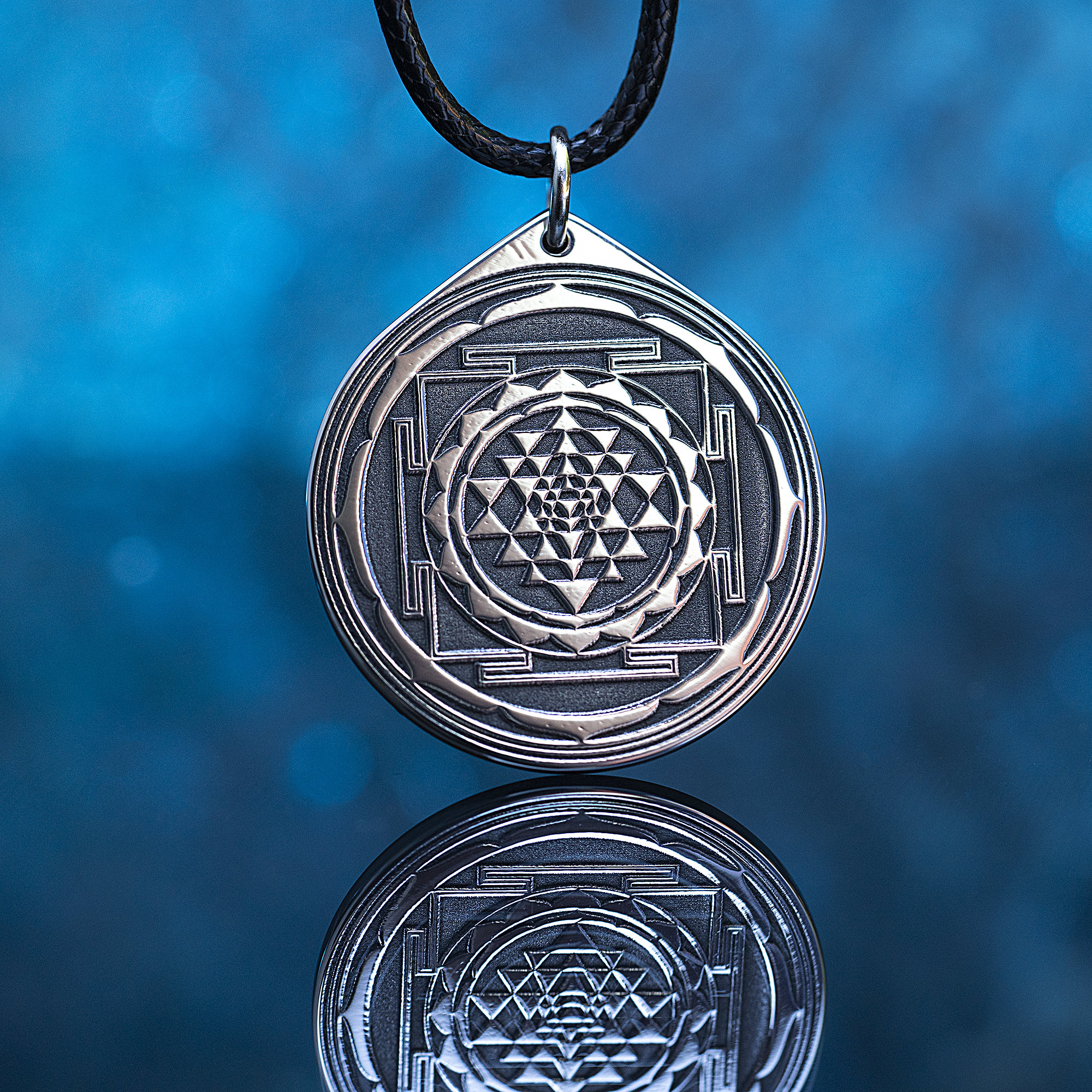 Sri Yantra Vishnu UK