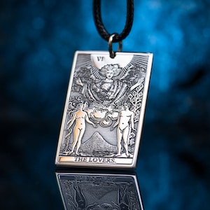 Ciondolo della carta dei tarocchi degli Arcani Maggiori degli Amanti / Accessori Occulti / Padronanza Mistica / amuleto della Cabala, talismano magico occulto