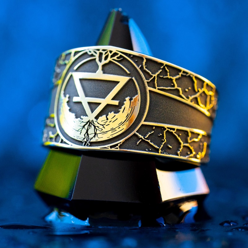 Earth Ring - Etsy