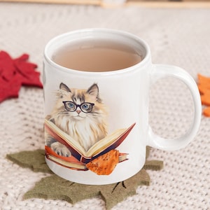 Ragdoll Cat Lover Tea Gift | Ragdolls Books and Tea Ceramic Mug, Ragdoll Mom & Dad Gift, Gifts for Book Readers and Cat Lovers