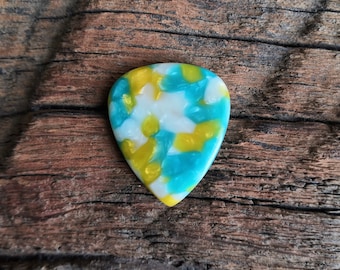 Galalith / Casein Guitar Pick - Turquoise & Yellow / Free USA shipments for orders over 35 usd and everywhere else for orders over 45 usd