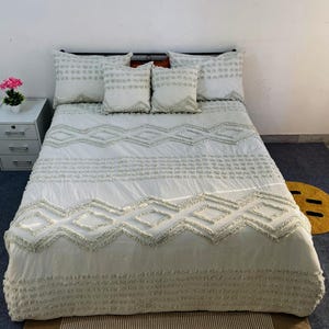 Duvet Cover Boho Tufted Cotton Quilt Comforter Set King Queen Size Zipper Closure Pillowcase Included