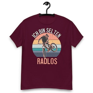 I&#39;m rarely without a bike T-Shirt – Funny Bicycle Saying Shirt – Unisex Gildan 5000 – Gift for Cyclists – MTB & Bike Humor