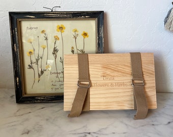 Wood flower and herb press with straps