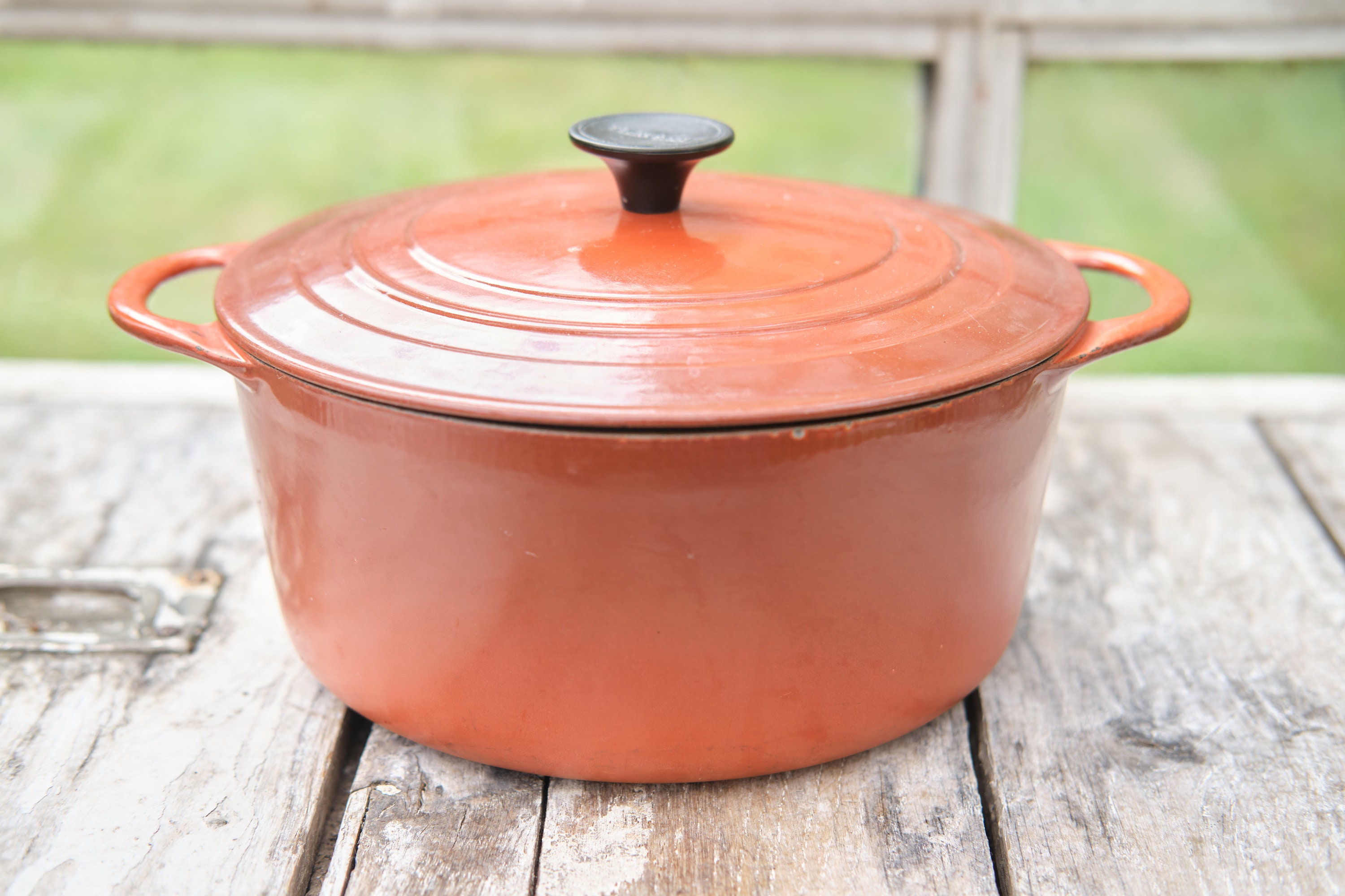 Le Creuset, Oval Dutch Oven, Volcanic Flame, Enamel, Extra Large, H, Looped  Lid, Handles, Ribbed Bottom, Rare Iconic Cookware 