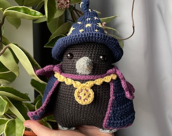 Wizard Crow, PDF Crochet Amigurumi Pattern, Blackbird, Raven, Stuffed Animal, Cute Halloween Witchy Spooky Plushie, Removable Accessories