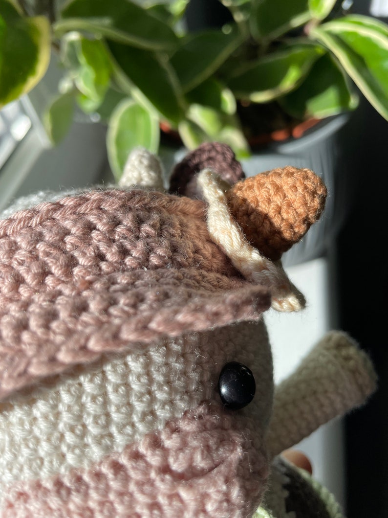 Eiskuh PDF Häkel-Amigurumi-Muster Einfaches Plüschtier mit abnehmbarem Zubehör Stofftier-Tutorial Bild 9