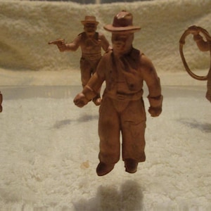 Vintage Marx Original Western Town Cowboy figures in Vinyl 60mm