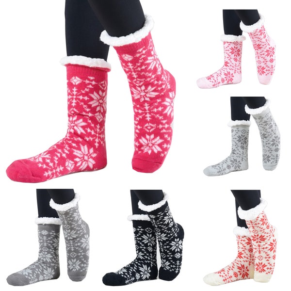 Winter Holiday Snowflakes Prints Christmas Women's Socks Mid-Calf Fleece Lined Non-Slip One Size