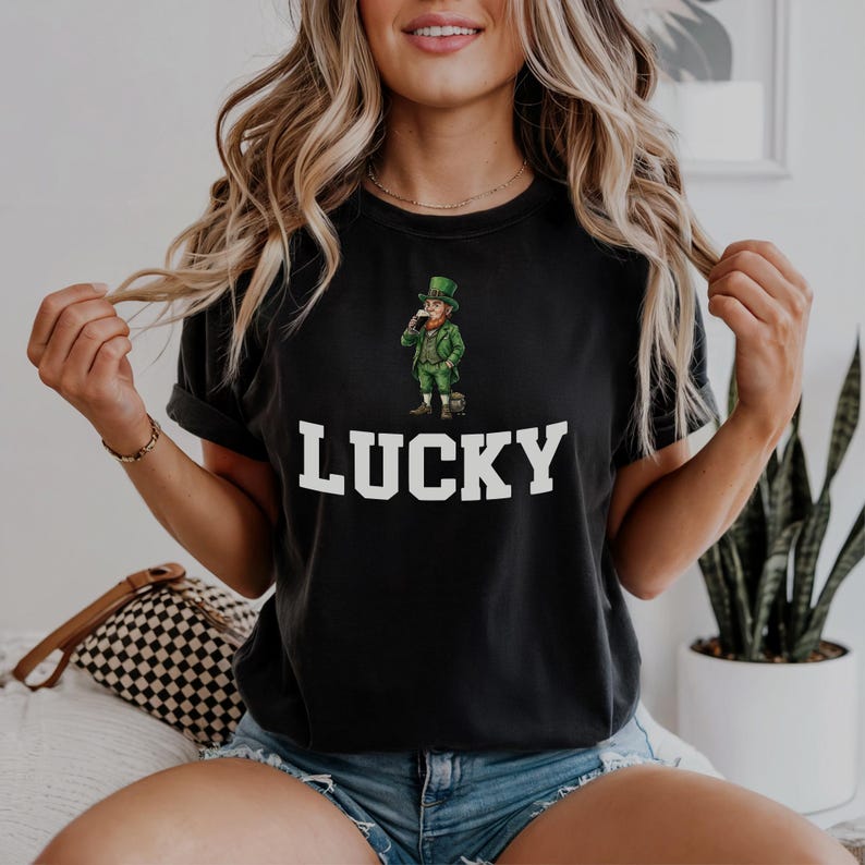 Camiseta Comfort Colors® Vitamina G | Camiseta para Amantes de Cerveja de Pub Irlandês | Camiseta Divertida de Guinness para o Dia de São Patrício Black