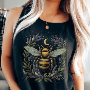 Bee Wildflower Tank Top  Shirt, Bee Nature Shirt, Summer Tee, Cute Bee Tee, Bee Botanical Shirt, Honeybee Tee, Beekeeper Gift, Bee Moonr Tee