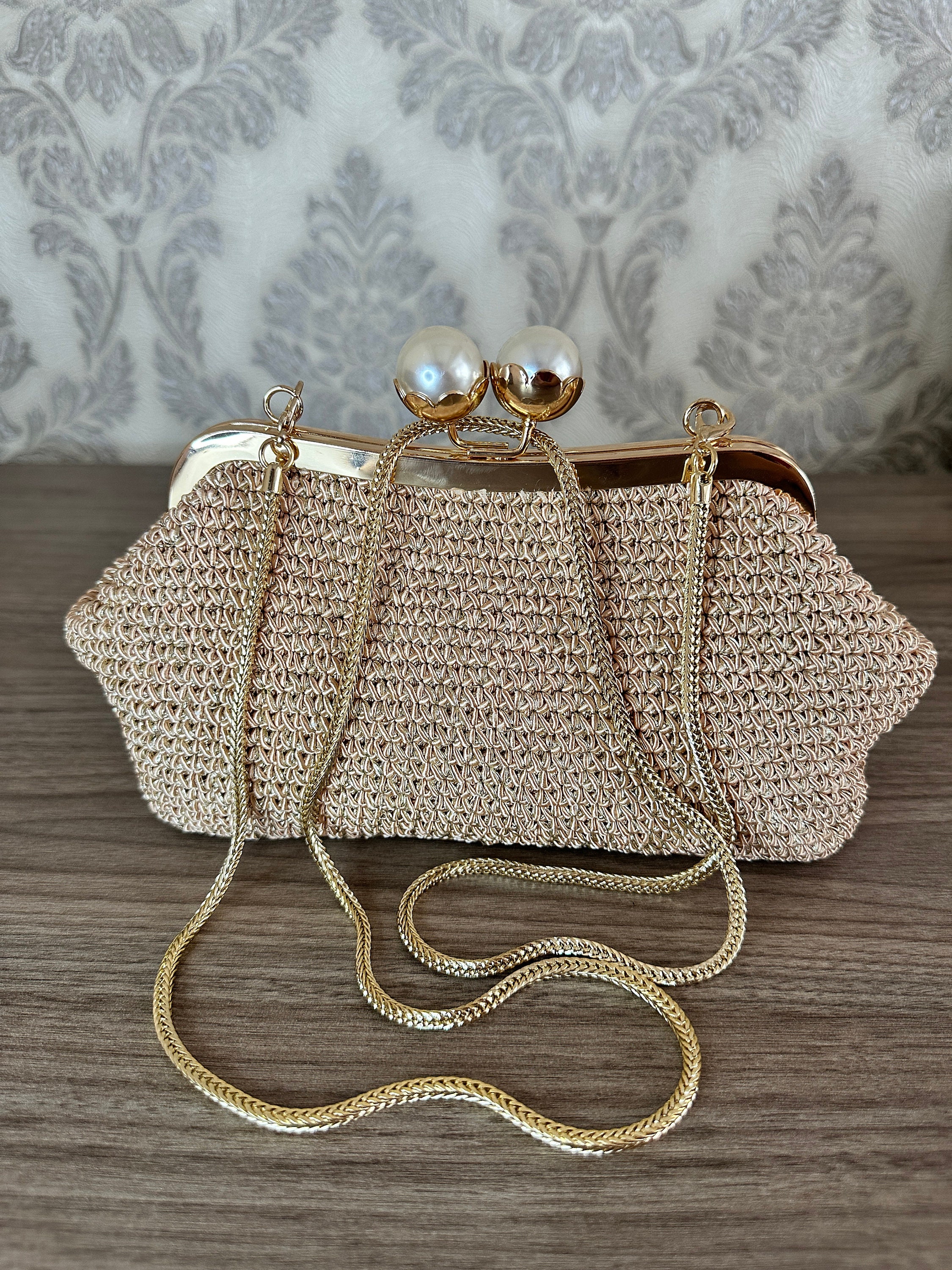 THE TOP KNOTT Luxury White Pearl Purses Shoulder Bag for Women Pearl Bag  Crossbody Beaded Clutch Evening Bag : Amazon.in: Fashion