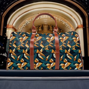 Abstrakte Kunst Wasserdichte Reisetasche - Grüne Geometrische Kurven Design für Künstlerische Reisende