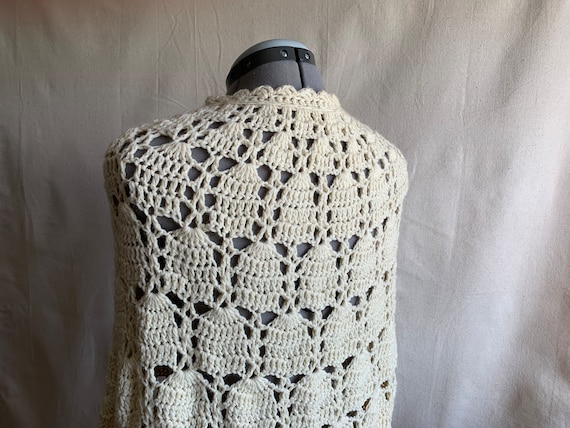 Vintage Crocheted Poncho, Shawl / Handmade 70s / … - image 7