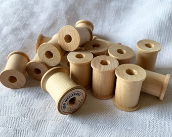 Vintage Lot of Wooden Spools / Without Thread, Labels / 1960s and Earlier