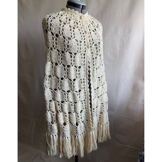 Vintage Crocheted Poncho, Shawl / Handmade 70s / … - image 2