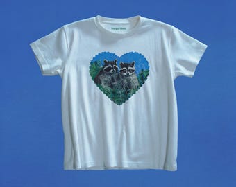 Vintage 90s Raccoon Graphic Tee, Cute Raccoons Graphic Tee, Raccoon Lover Gift, Boho Shirt, Trash Cats Shirt, Wildlife Shirt, Raccoon Gift