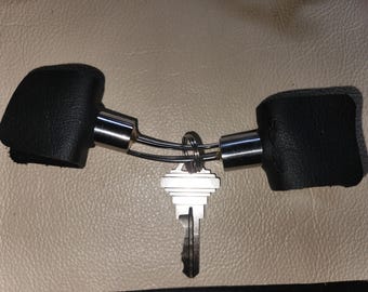 Gamefowl keychain