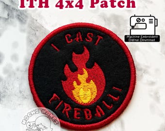 Eu lanço Bola de Fogo! Patch de Dungeons & Dragons 4x4 ITH (In the Hoop) - Bordado à Máquina - Download Digital - Padrão D20 - Aplique Critical Role - Artesanato DIY