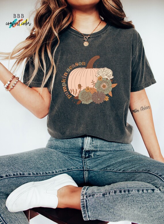 Pumpkin Season Floral Shirt,  Comfort Color Tee, Cute Fall Shirts for Women, Thanksgiving Gift Tee, Fall Gifts,Autumn Shirt,Oversized Shirt