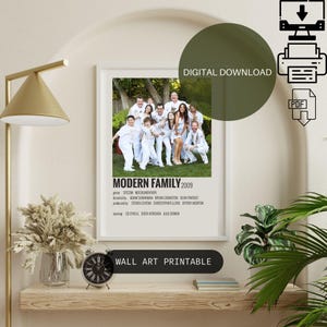 Modern Family Poster | Wall Art | Wall Prints | Home Decor | Kraft Paper Print | Gift Poster | TV Series Poster | Printable Wall Art