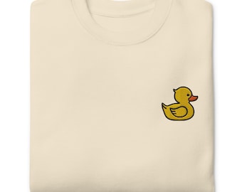 ゴム製アヒルの刺繍入りスウェットシャツ | かわいいゴム製アヒルのギフト | 持続可能なプレミアムセーター | 複数の色 | 男女兼用