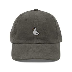 Gorra de pana con diseño de pájaro dodo / Lindo regalo de pájaro dodo prehistórico extinto / Gorra vintage / Sombrero sustentable / Varios colores / Para él y para ella