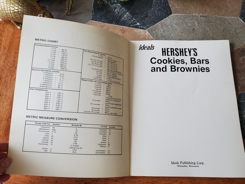 Hershey's Cookies, Bars, and Brownies Ideals Vintage Cookbook 1983 Chocolate Cocoa image 5