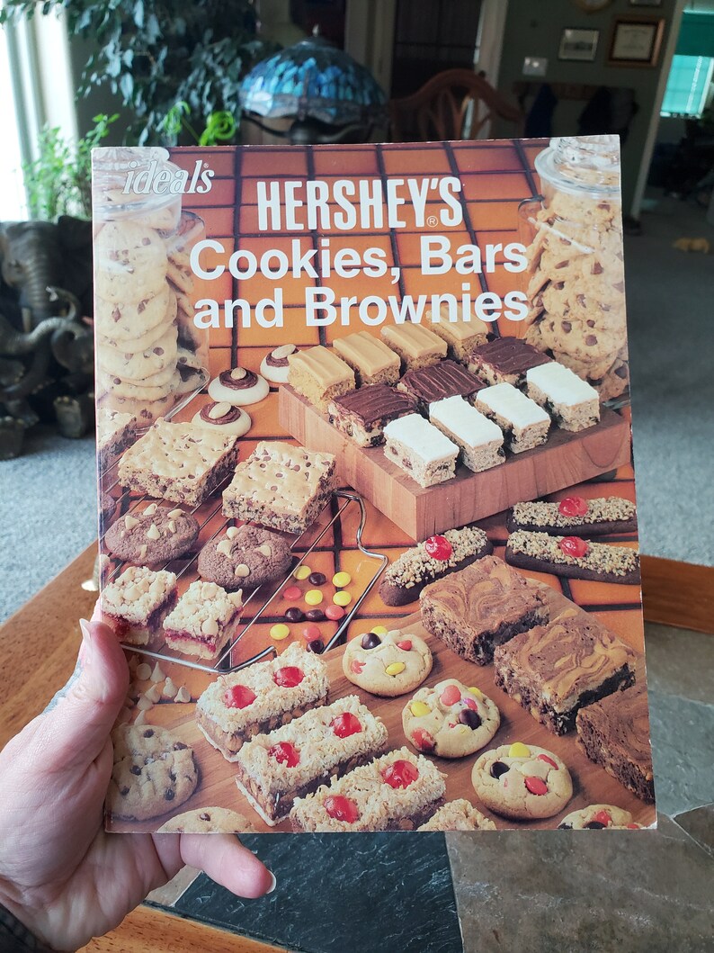 Hershey's Cookies, Bars, and Brownies Ideals Vintage Cookbook 1983 Chocolate Cocoa image 10