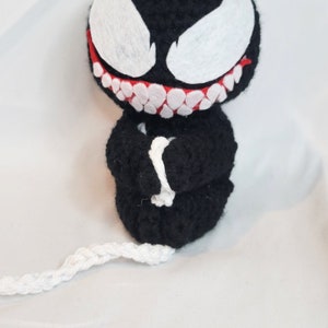 Hanging Black Alien
