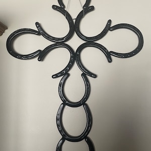 Horseshoe Cross