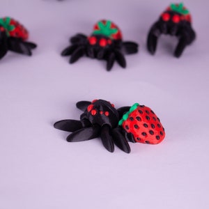 Summer Strawberry Spider 3D Printed - Fully Articulated & Adorable