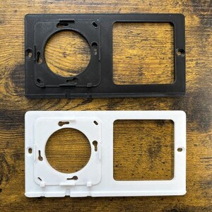 Muurbeugel voor Shelly Wall Display x2 / x2i horizontaal