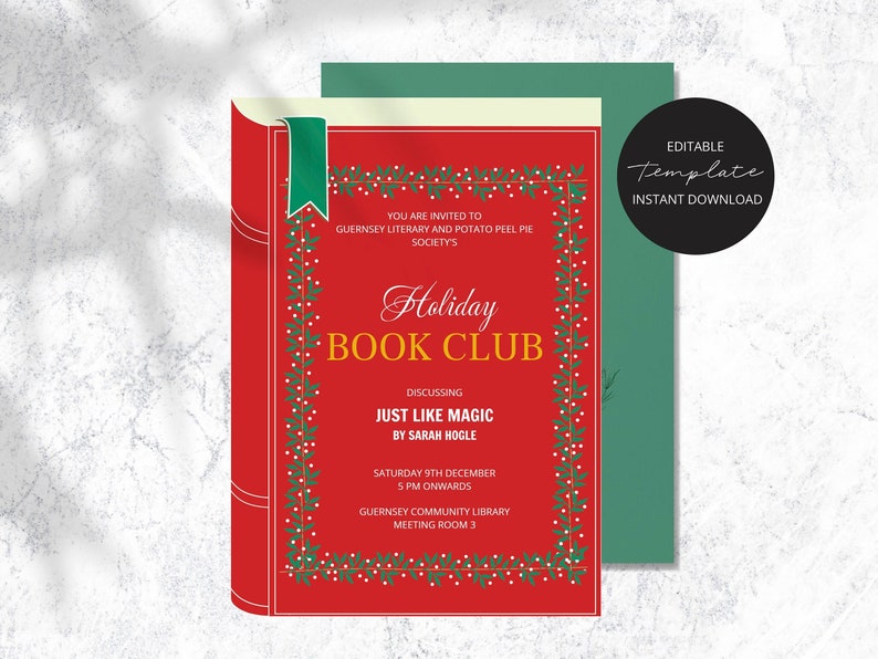 Op de afbeelding: Een rode uitnodiging in de vorm van een boek, met de woorden "Holiday Book Club" in witte letters. De tekst bevat de boektitel "Just Like Magic" en evenementdetails. Achter de uitnodiging bevindt zich een groene envelop.