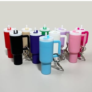 Porte-bâtonnets Stanley miniature | Porte-clés gobelet Stanley imprimé en 3D | Charm mignon pour Stanley | Cadeau pour les amateurs