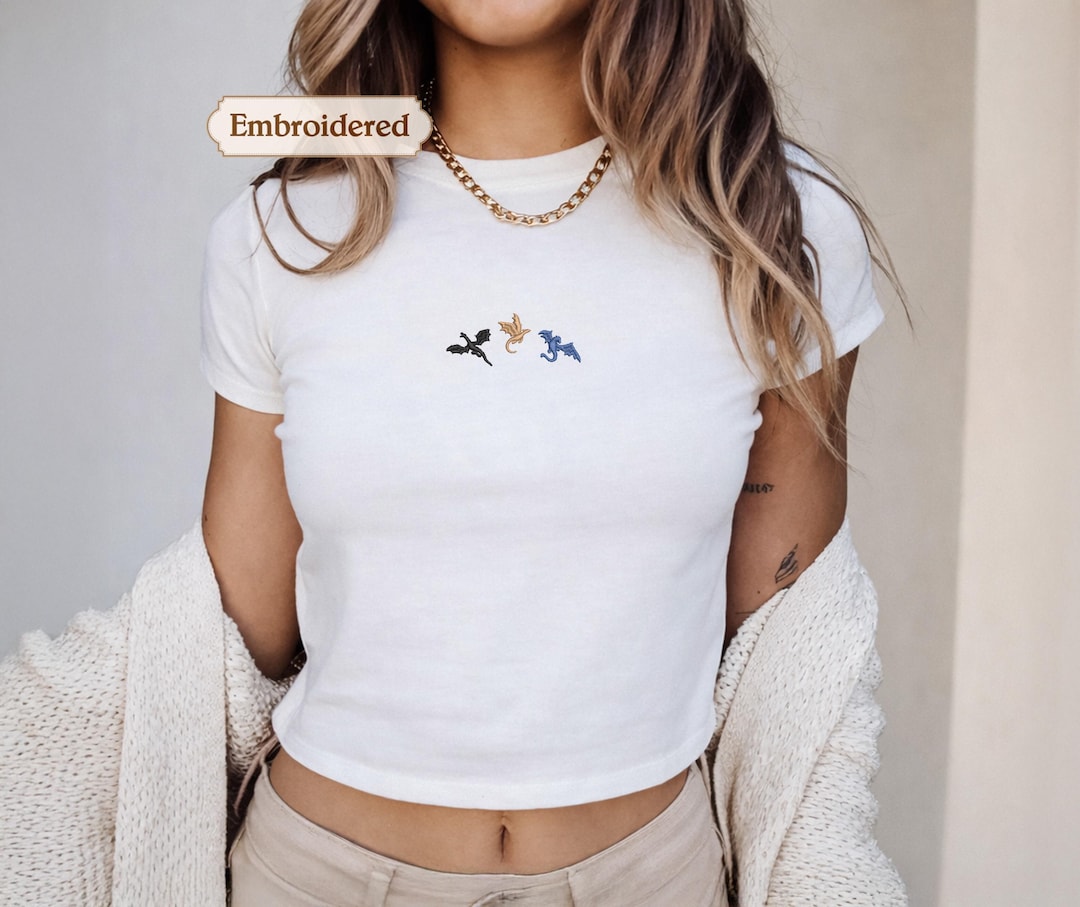 Fourth Wing Dragons Crop Top, Summer Book Shirt, Baby Tee Embroidered Dragons Romantasy Reader - Etsy
