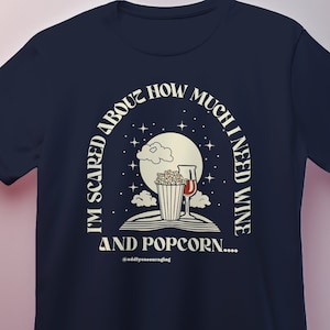 Assustado sobre a camisa unisex do vinho ITYSL | e pipoca do esboço do tanque de tubarão | Eu acho que você deveria deixar a camiseta da paródia