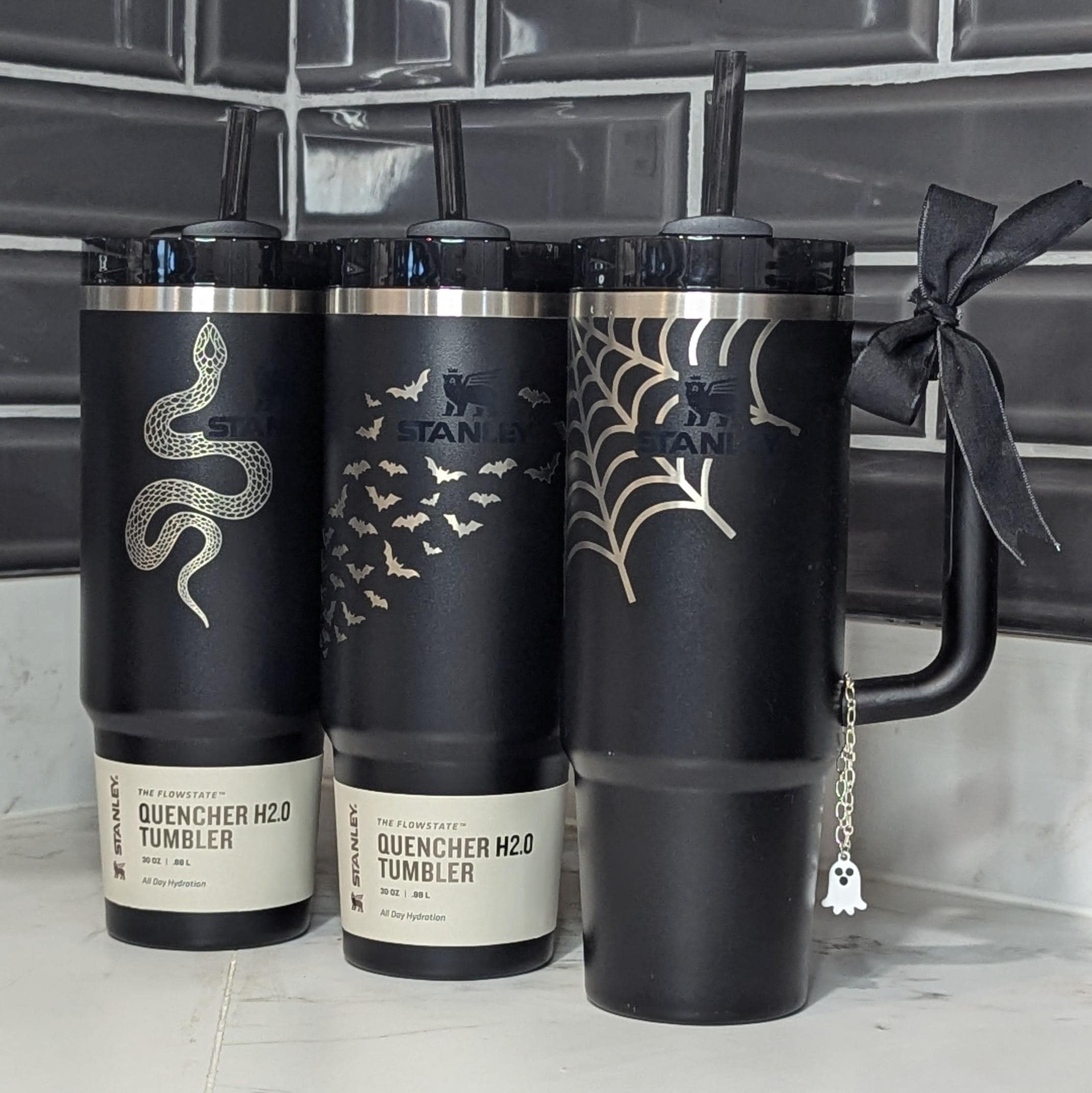 Halloween Black Stanley & Owala Freesip Engraved Tumblers | Spider