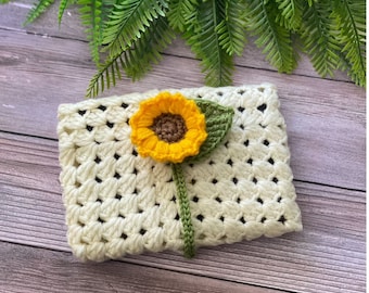 Crochet Sunflower Kindle Sleeve Pattern: PDF Download