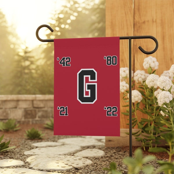 Georgia Bulldogs "Vintage Champions" Garden & House Banner